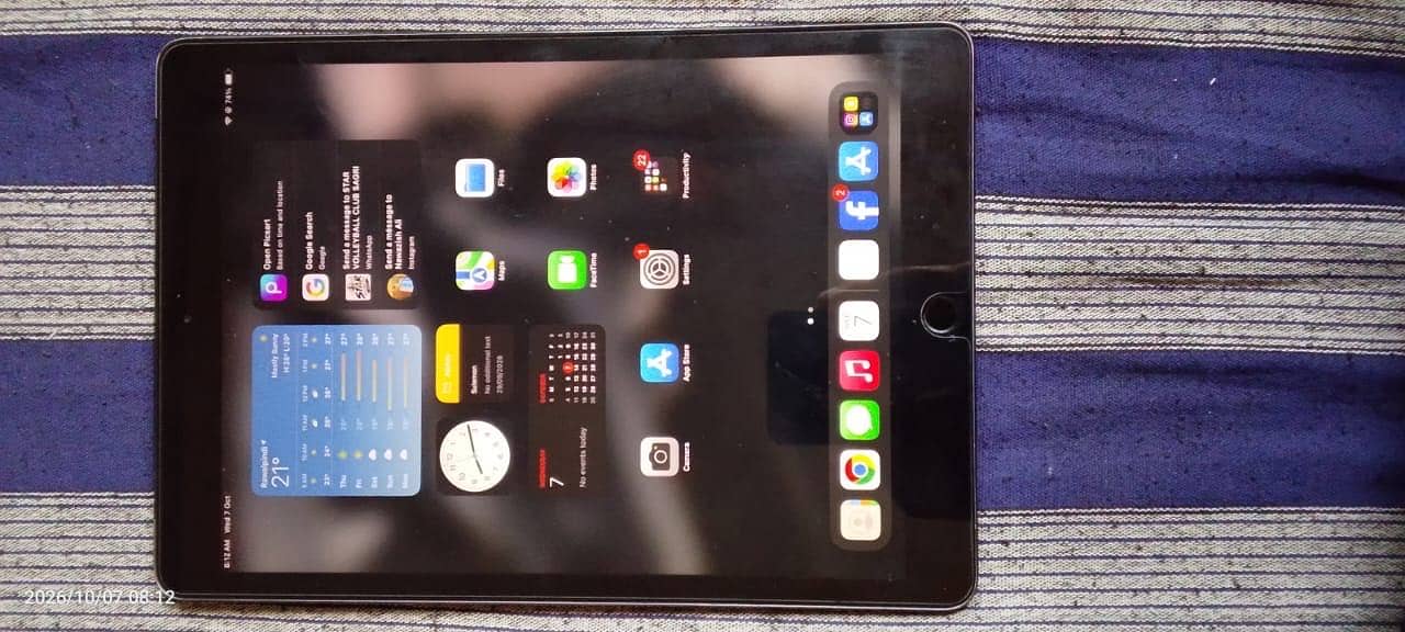 Model : ipad 7th Generation 1