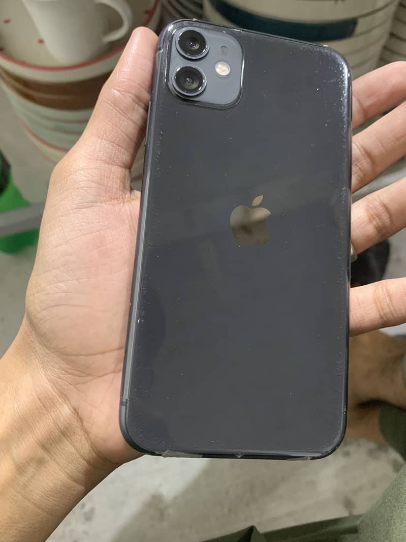 Apple iPhone 11 3