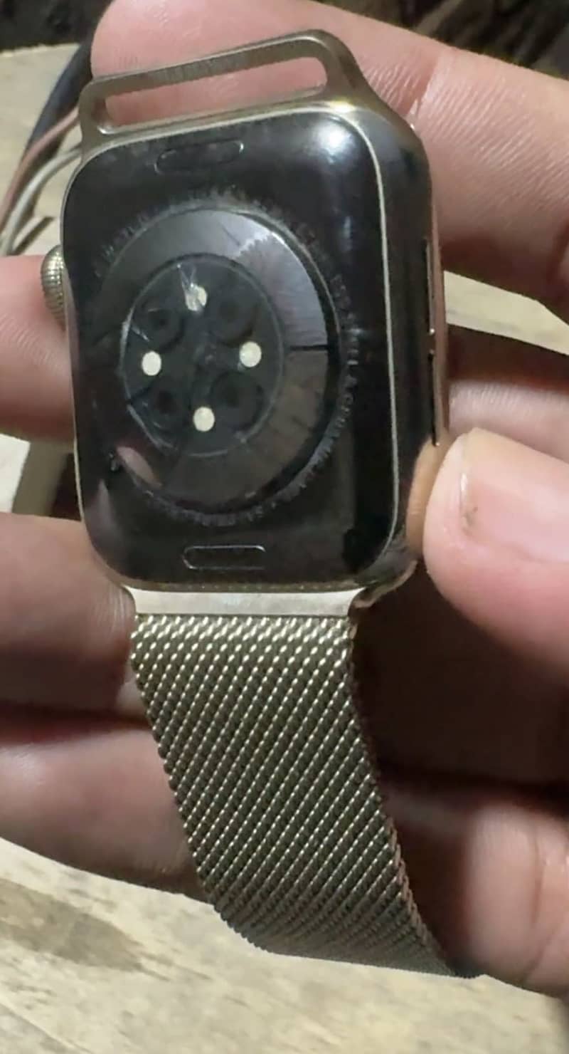 Smart watch 1
