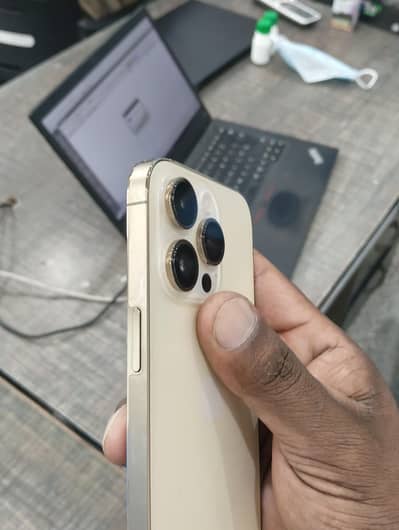 Apple iPhone 14 Pro