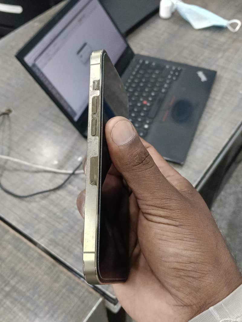 Apple iPhone 14 Pro 5