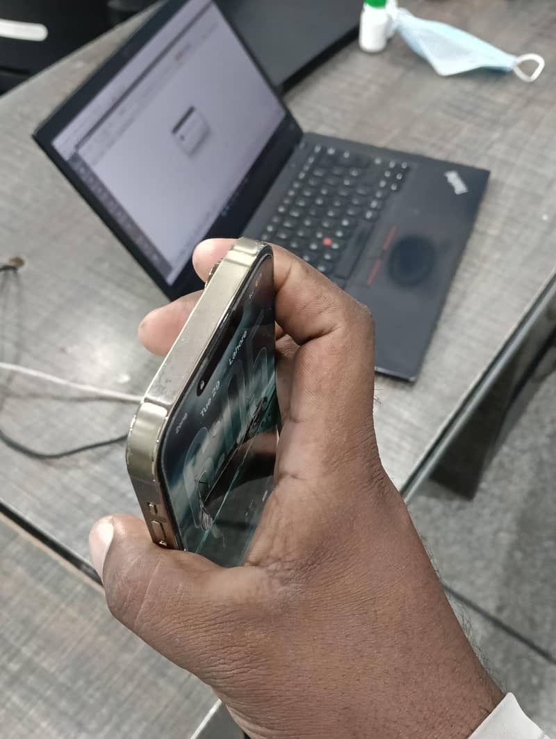 Apple iPhone 14 Pro 6