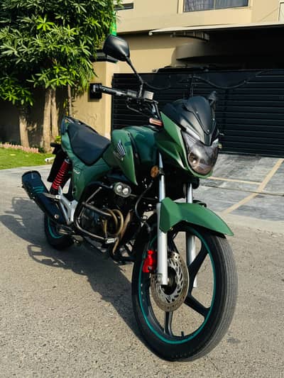 Honda cb 150F limited edition