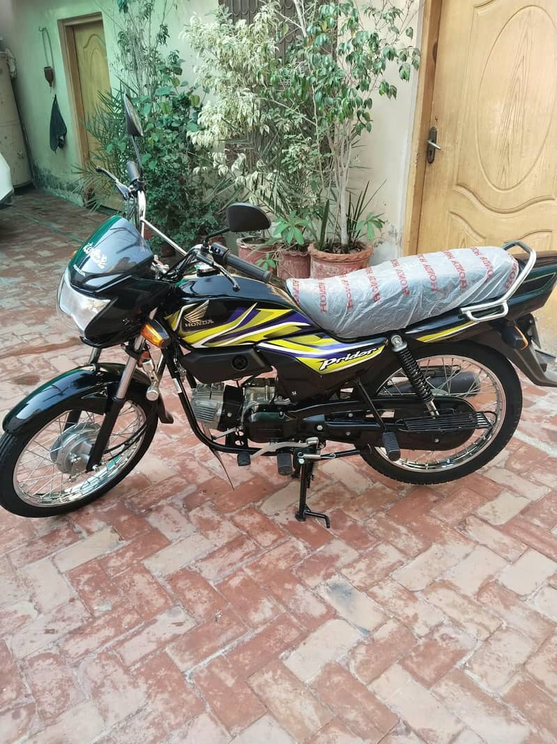 Honda Pridor 0