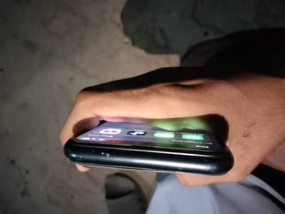Apple iPhone XR