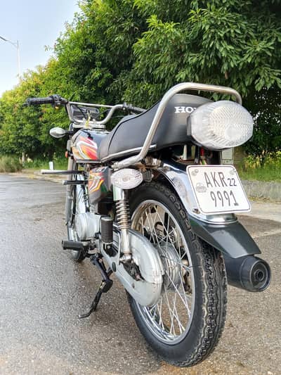 same a new bike  all dacomts clear with baio