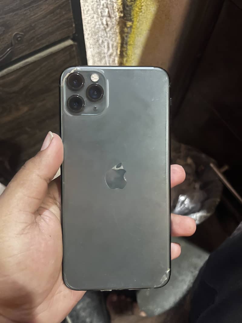 Apple iPhone 11 Pro Max 0