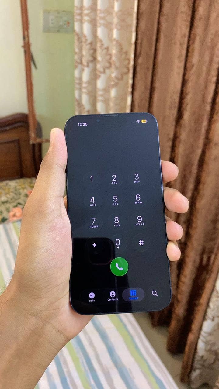 Apple iPhone 13 4