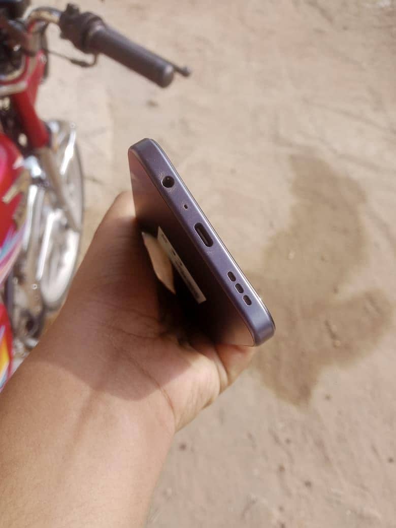 OPPO A6k 0