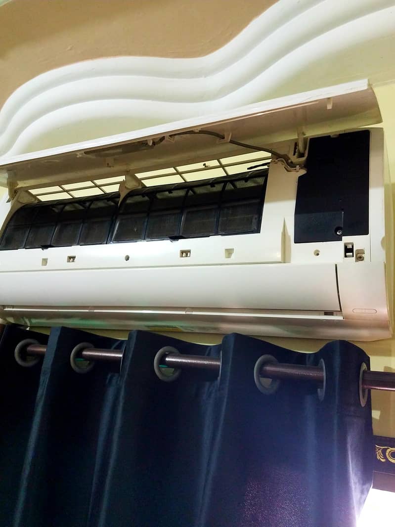 Haier Split Ac 1Ton 3