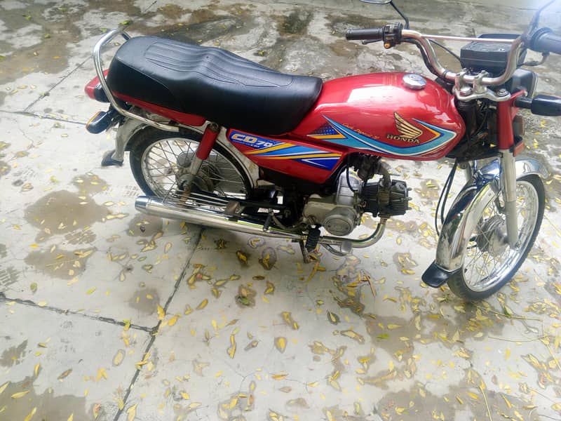 Honda CD 70 9