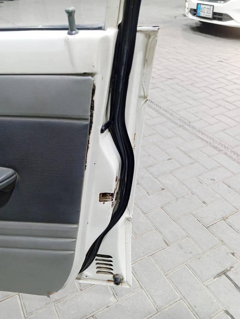 Suzuki Mehran VX 2012 3