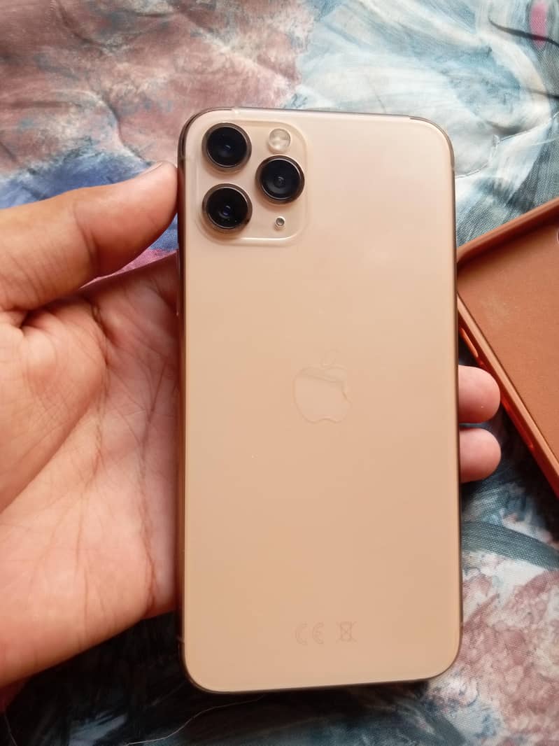 Apple iPhone 11 Pro 8