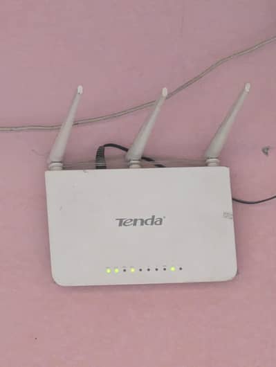 Tenda Router / Wifi Extender