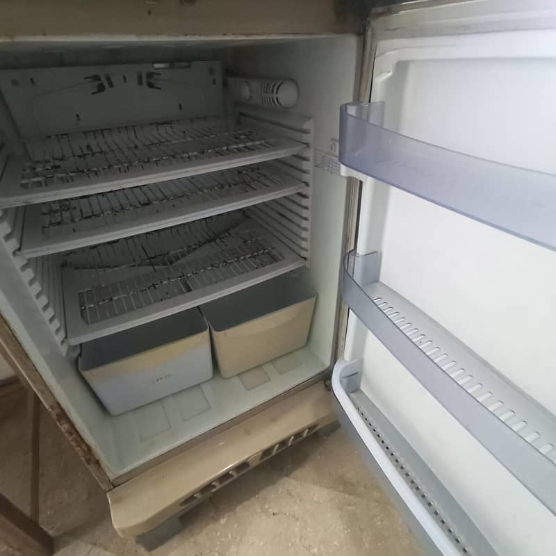 pel refrigerator 2
