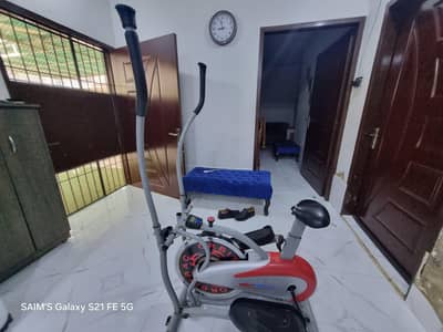 ORBIT TRACK EXERCISE BIKE