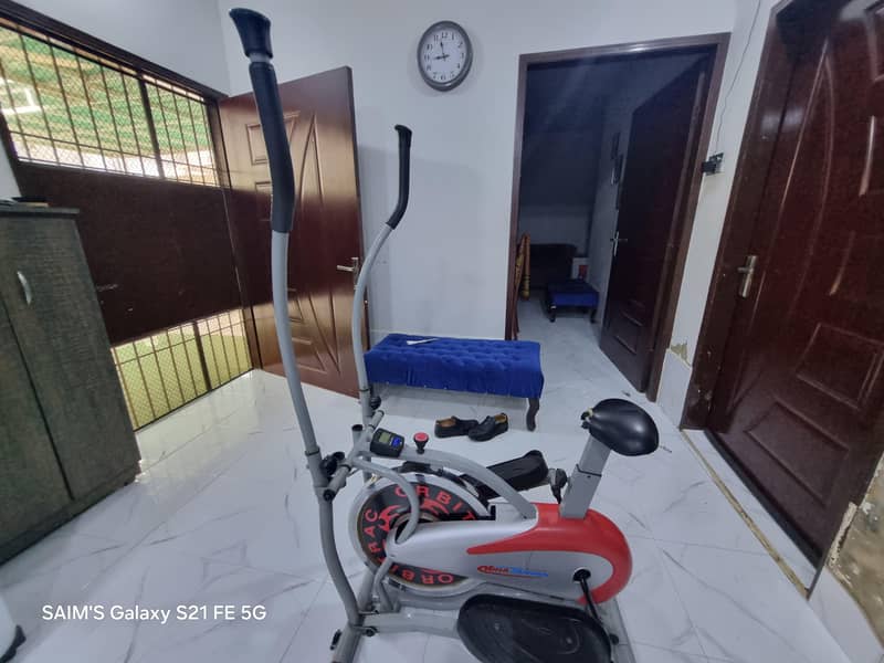 ORBIT TRACK EXERCISE BIKE 0