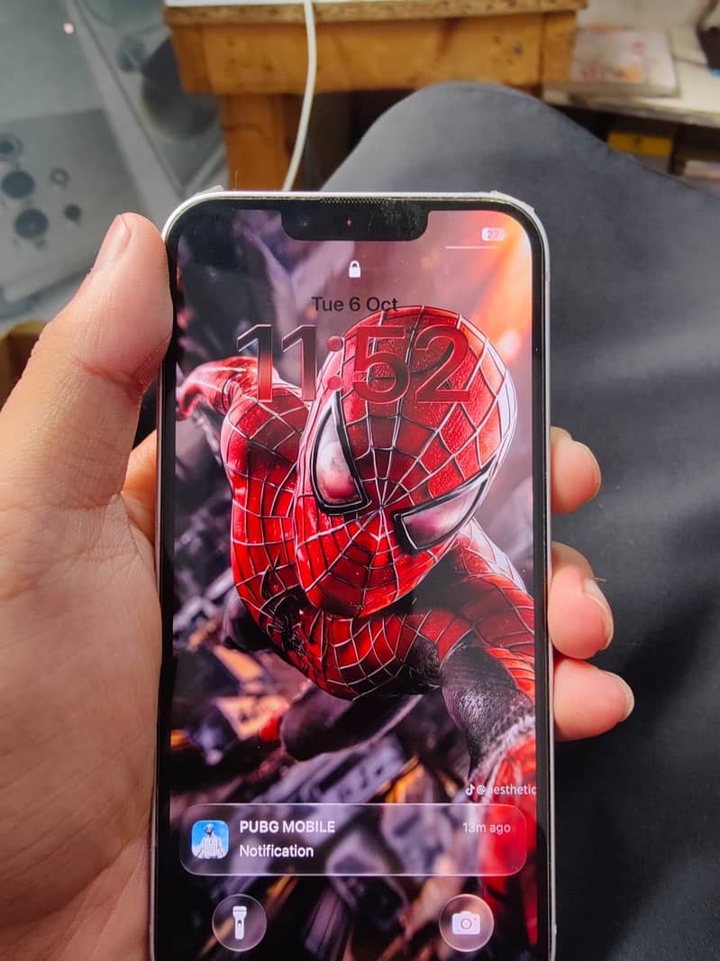 Apple iPhone 14 JV 4