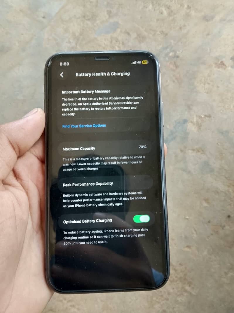 Apple iPhone 11 7
