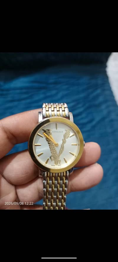 Versace Woman Watch For Urgent Sale