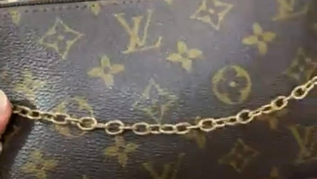 branded bag 4