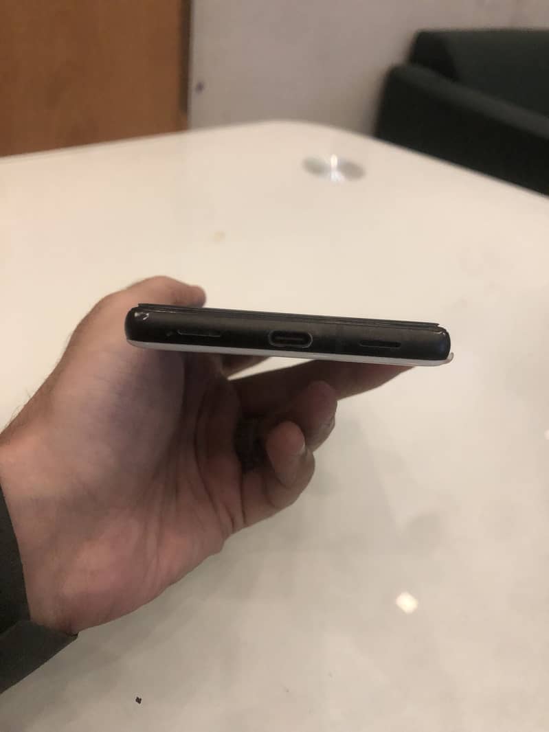 Google Pixel 6a 3