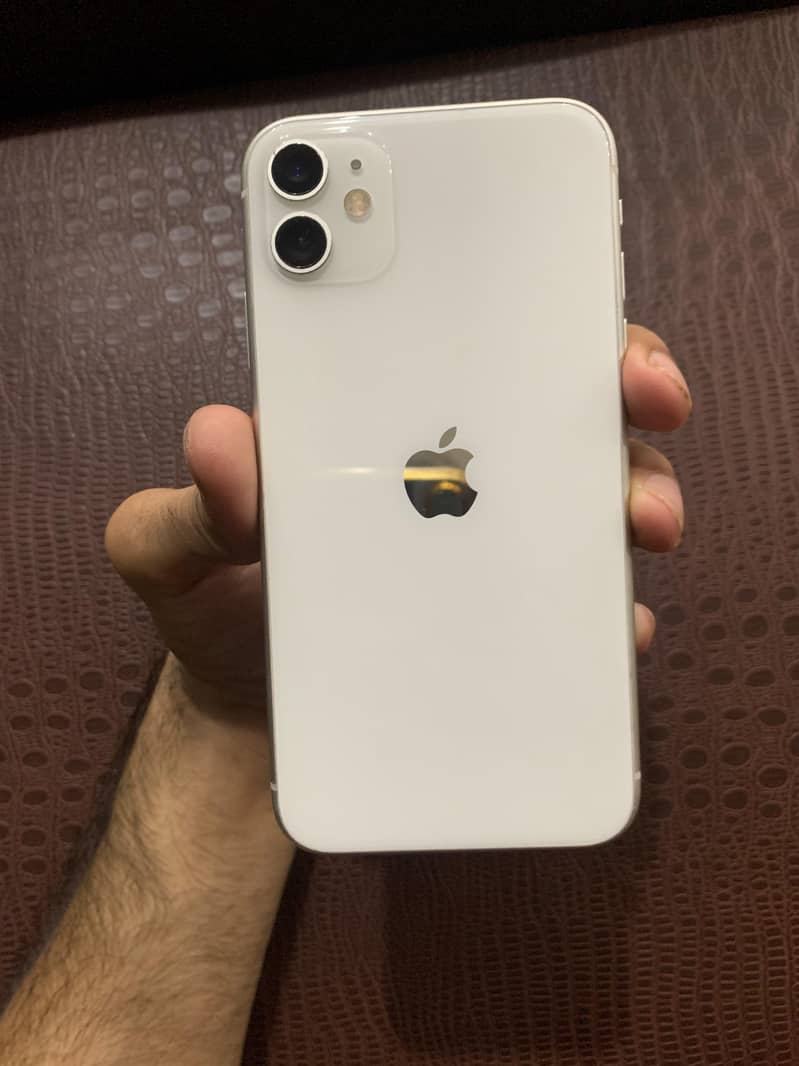 Apple iPhone 11 0