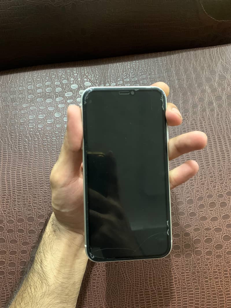Apple iPhone 11 1
