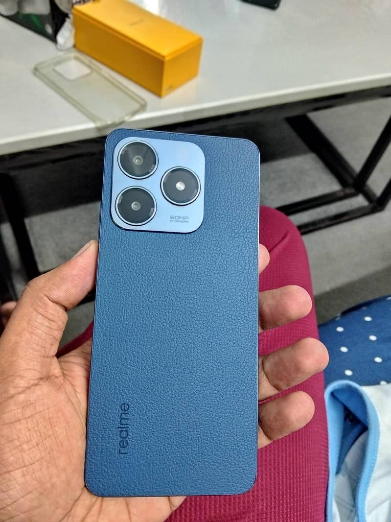 Realme C63 4