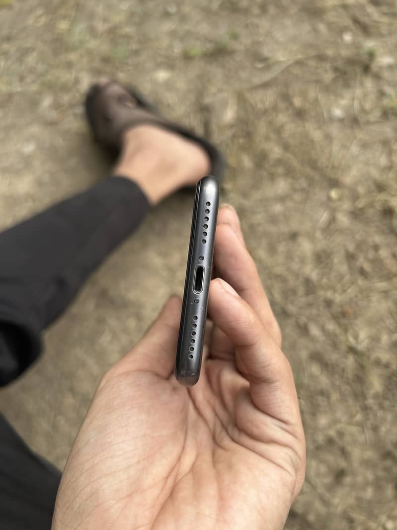 Apple iPhone 8 2