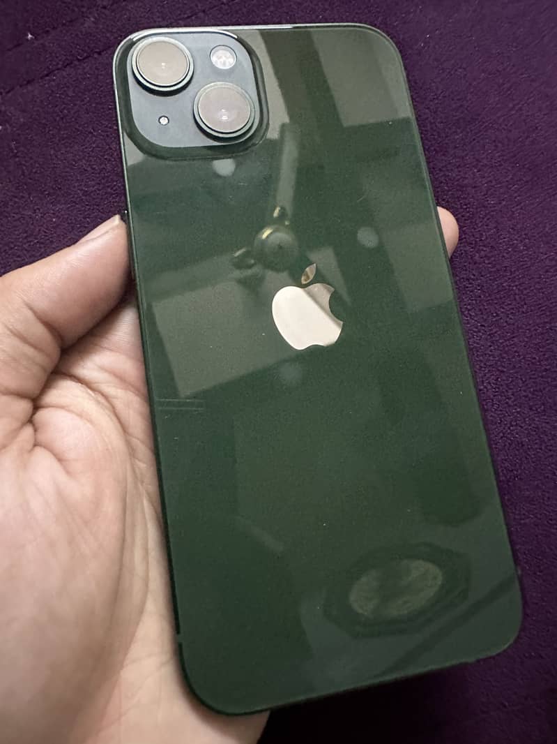 Apple iPhone 13 3