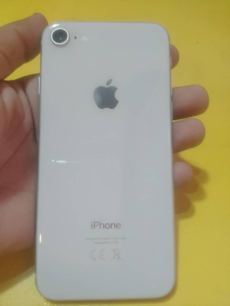 Apple iPhone 8 5