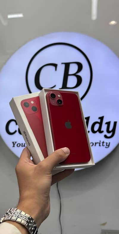 Apple iPhone 13