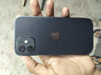 Apple iPhone 12