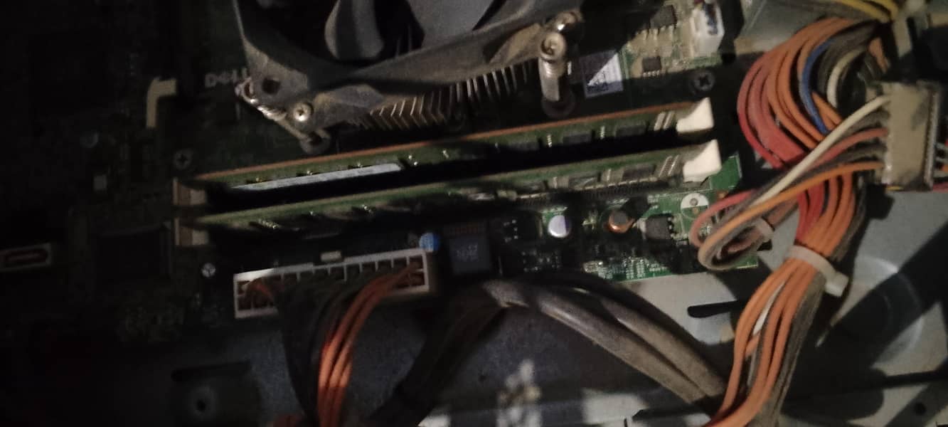 full stack computer cor i3 (4 gb ram) with full accessories 3