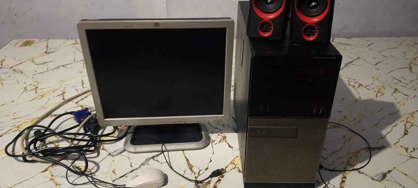 full stack computer cor i3 (4 gb ram) with full accessories 4