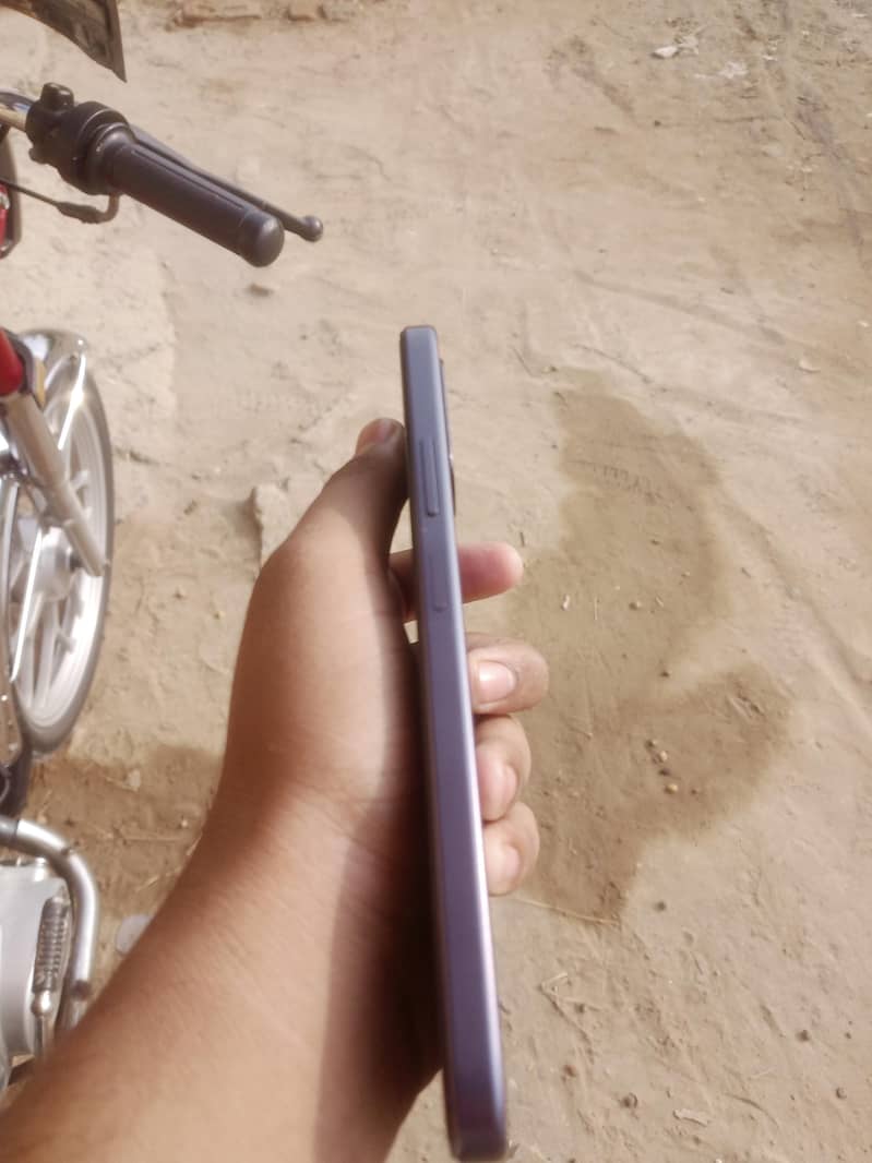 OPPO A6k 3
