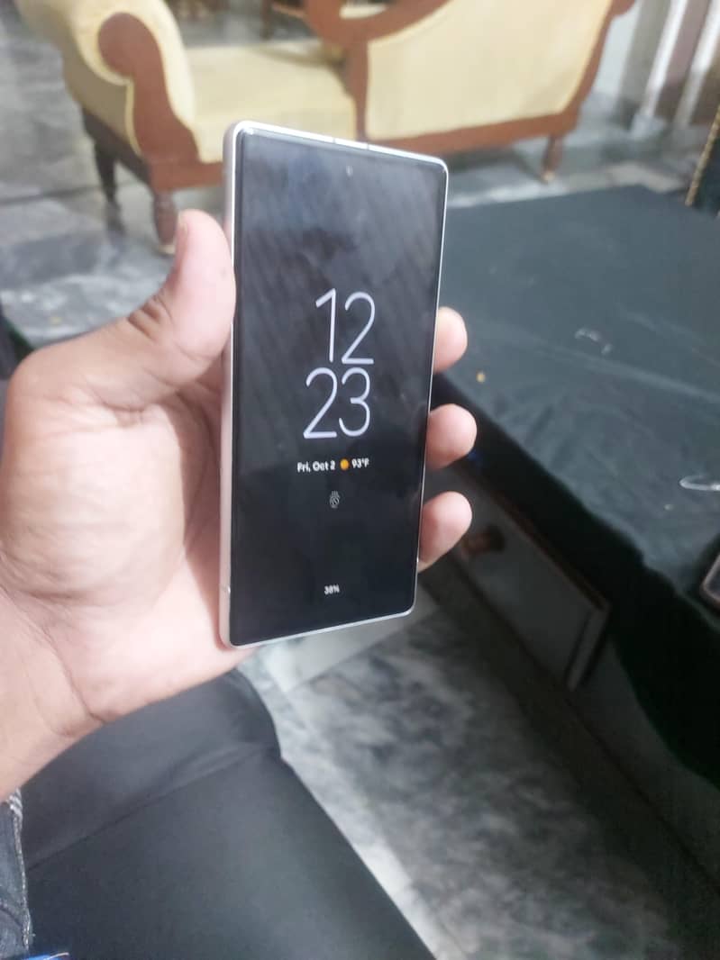 Google Pixel 7a 1