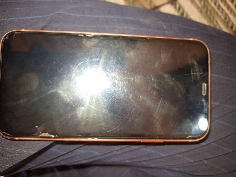 Apple iPhone XR 6