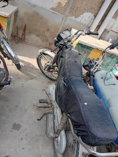 Honda CG 125