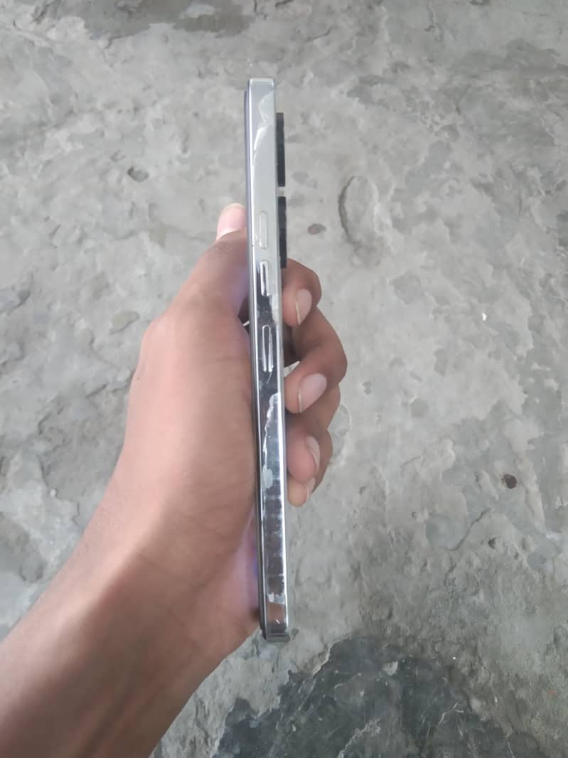 Tecno CAMON 20 1