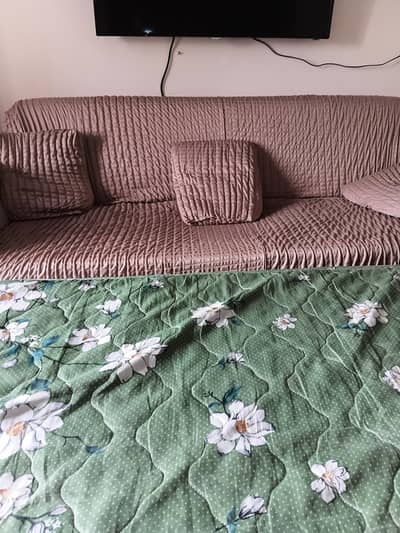 7 seater with center black table