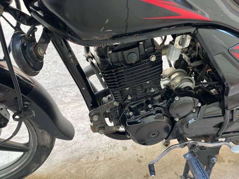 Suzuki Gr 150 4