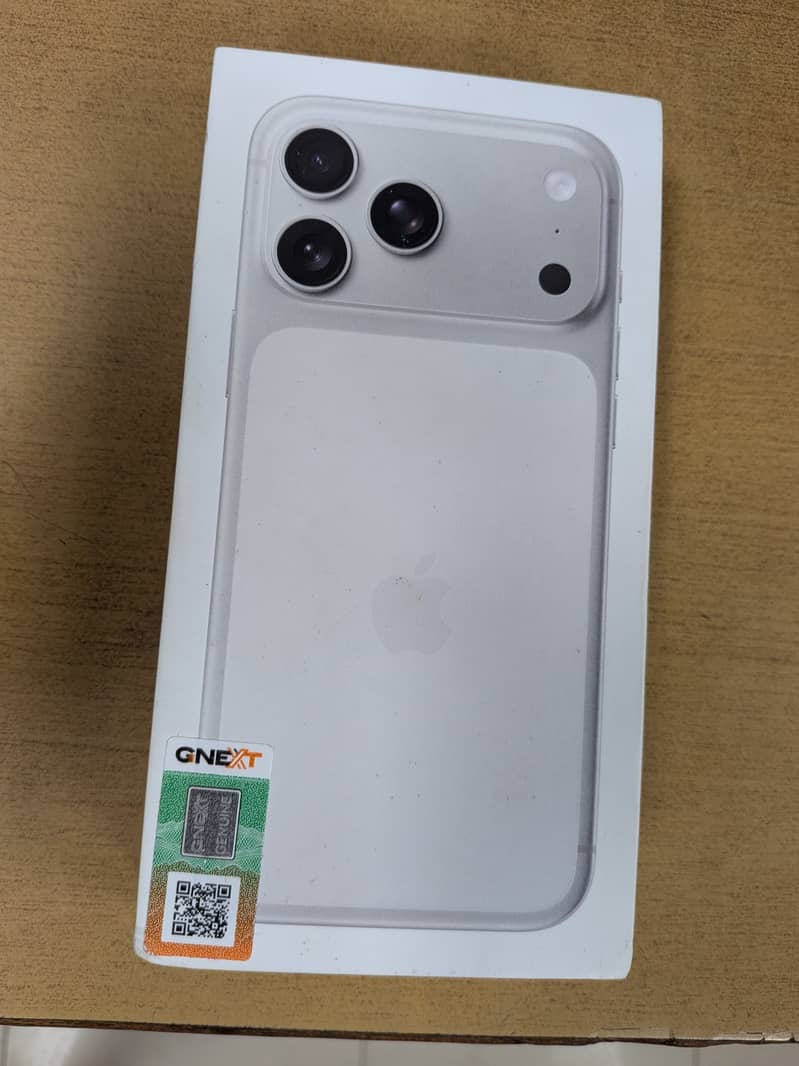 Apple iPhone 17 Pro Max 0