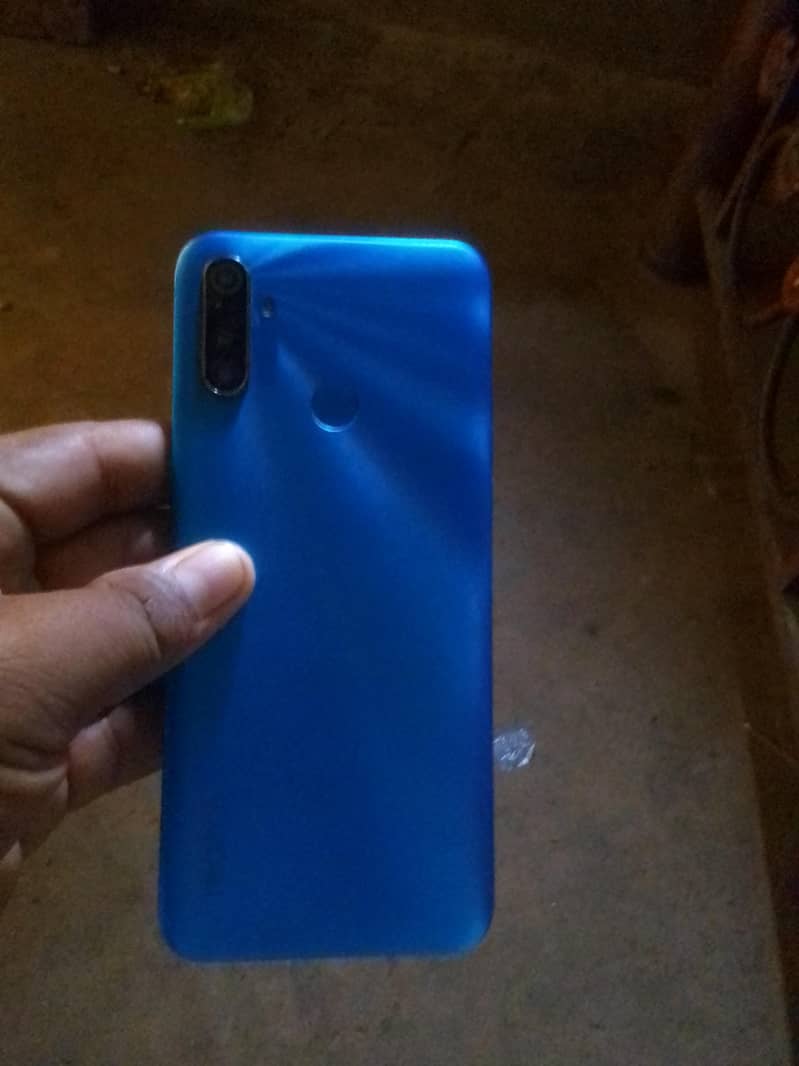 Realme C3 4