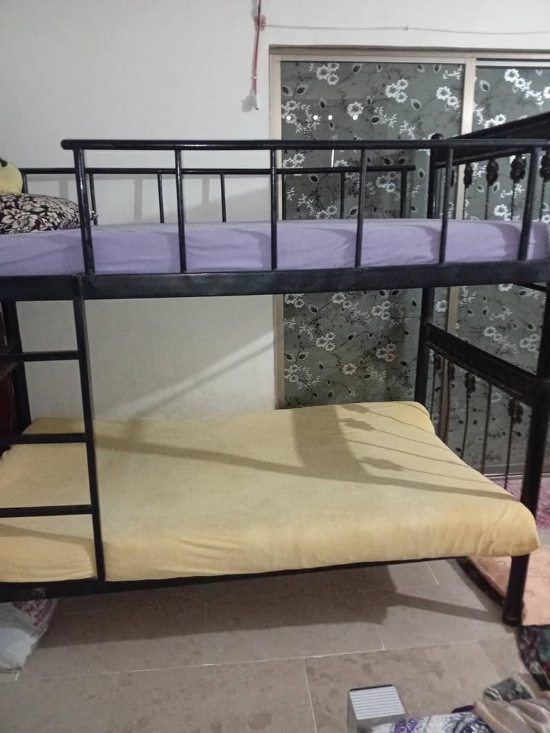 bunk bed 0