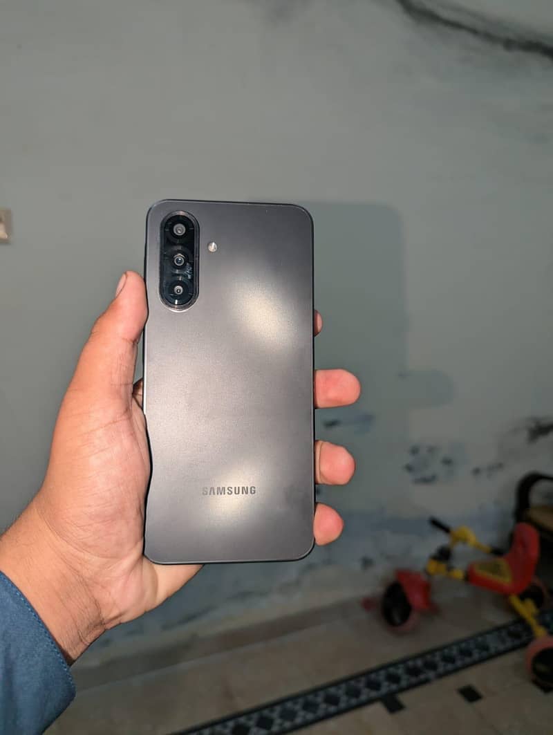 Samsung A17 0