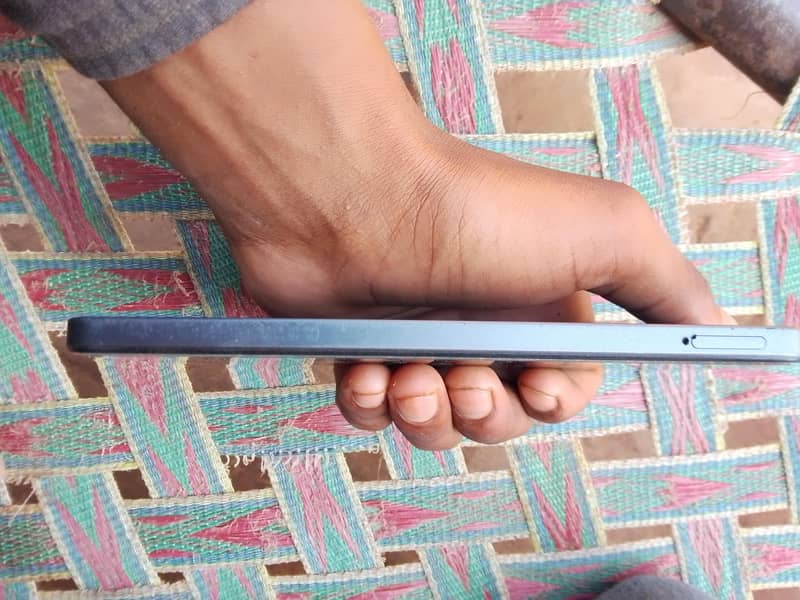 Realme Note 60x 3