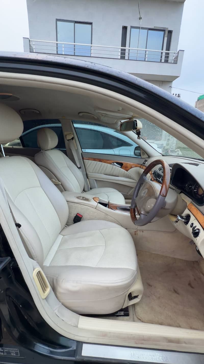 Mercedes E Class E280 2005 3