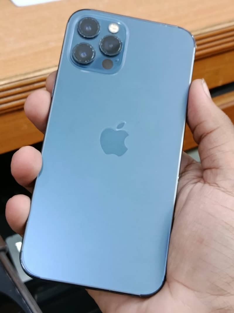 Apple iPhone 12 Pro 2